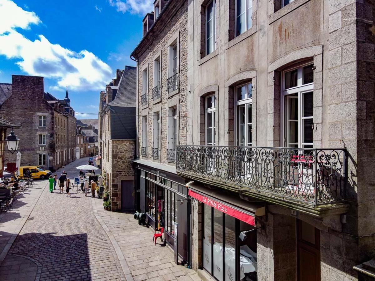 Appartement De La Tour De L'Horloge De ディナン エクステリア 写真