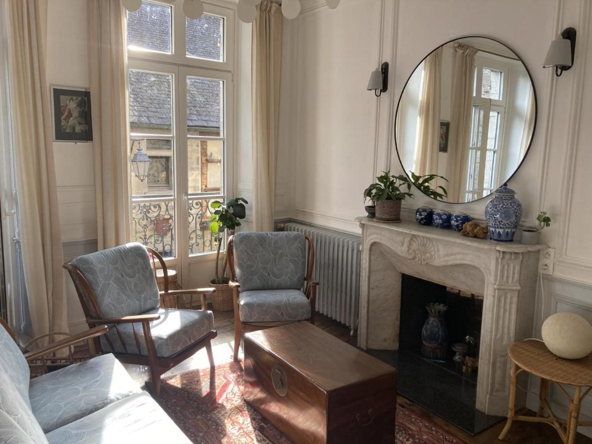 Appartement De La Tour De L'Horloge De ディナン エクステリア 写真